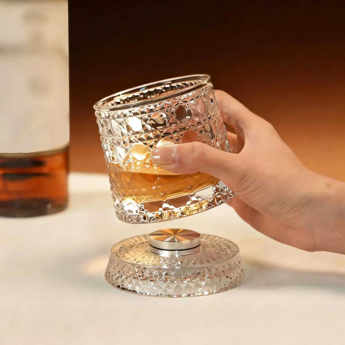 Hombay Premium Rotating Base Whiskey Glass