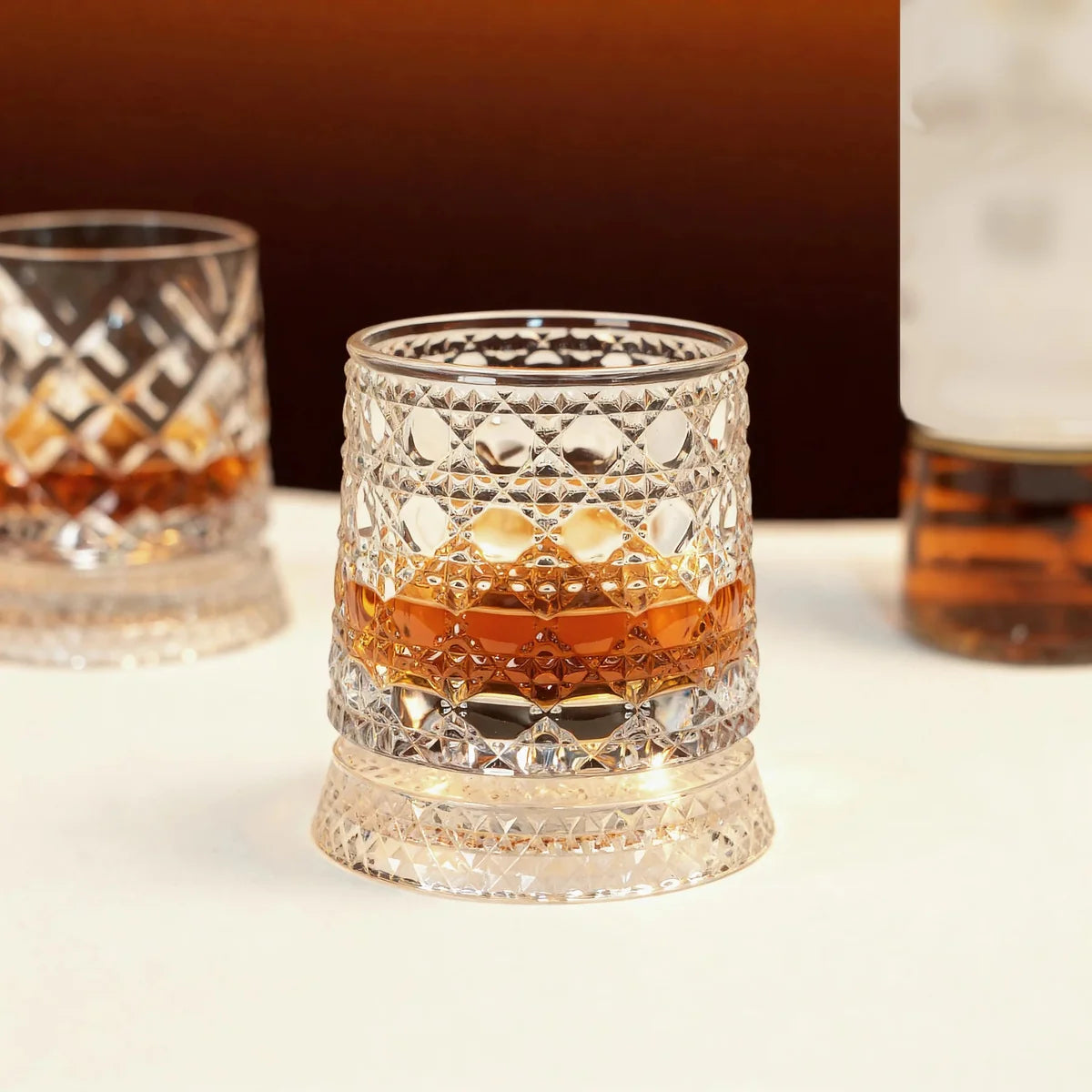 Hombay Premium Rotating Base Whiskey Glass