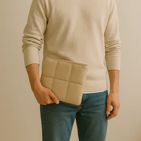 💻 Puffer Laptop Sleeve – Stylish Protection On The Go 👜